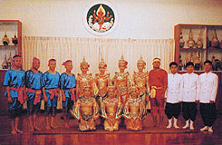 タイ教育省芸術局 タイ王立舞踊団（舞踊学校）